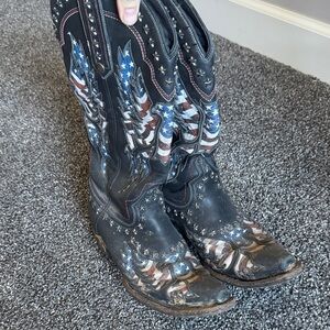 Lane women’s Black Cowboy Boots with American Flag Design